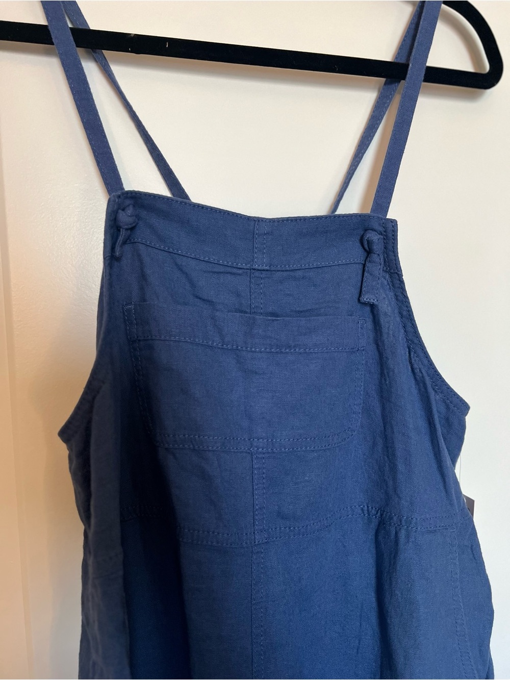 Old Navy Sleeveless Linen-Blend Utility Romper - Picture 2 of 5